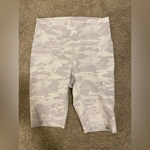 Lululemon Biker Shorts- 8” Align High Rise